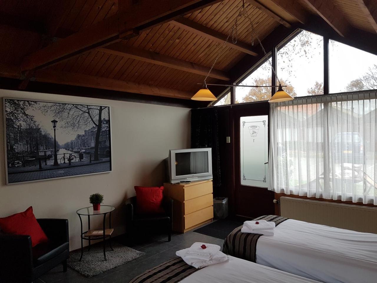 Motel Oostvoorne Eksteriør billede
