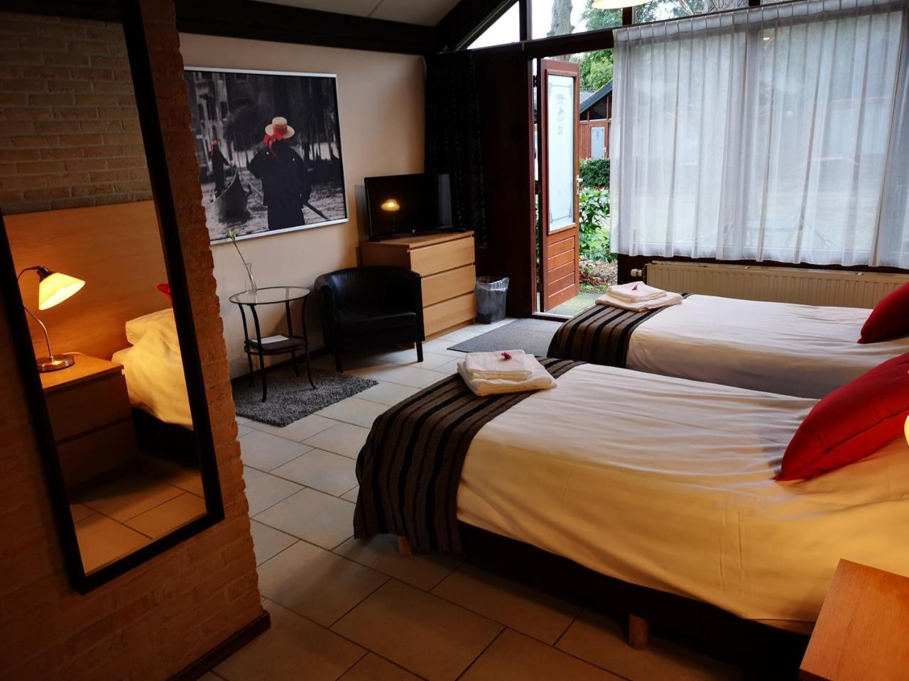 Motel Oostvoorne Eksteriør billede